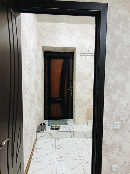 Сдается квартира в бывшем общежитии рядом рынок кадышева. Авиосозлар 3