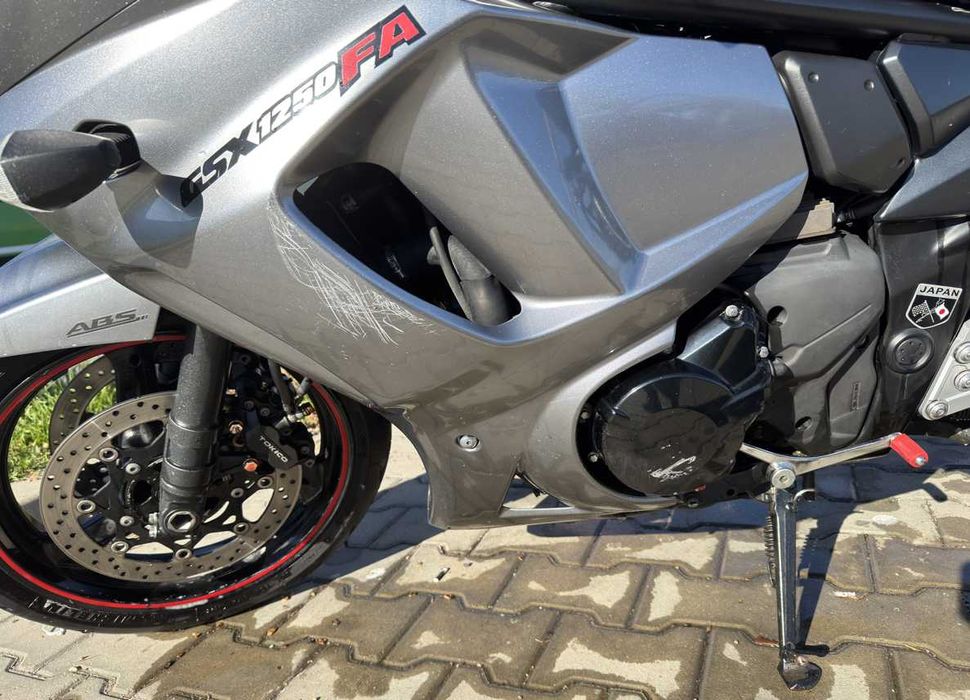 Suzuki GSX 1250 FA