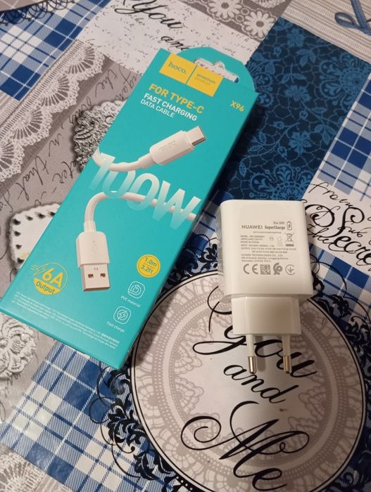 Vând încărcător Huawei SuperCharge 40 W + Cablu 100 W TYPE-C