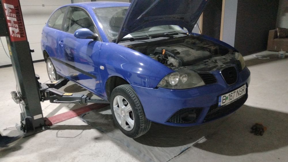 Vând Seat Ibiza 6l 1.2 benzina