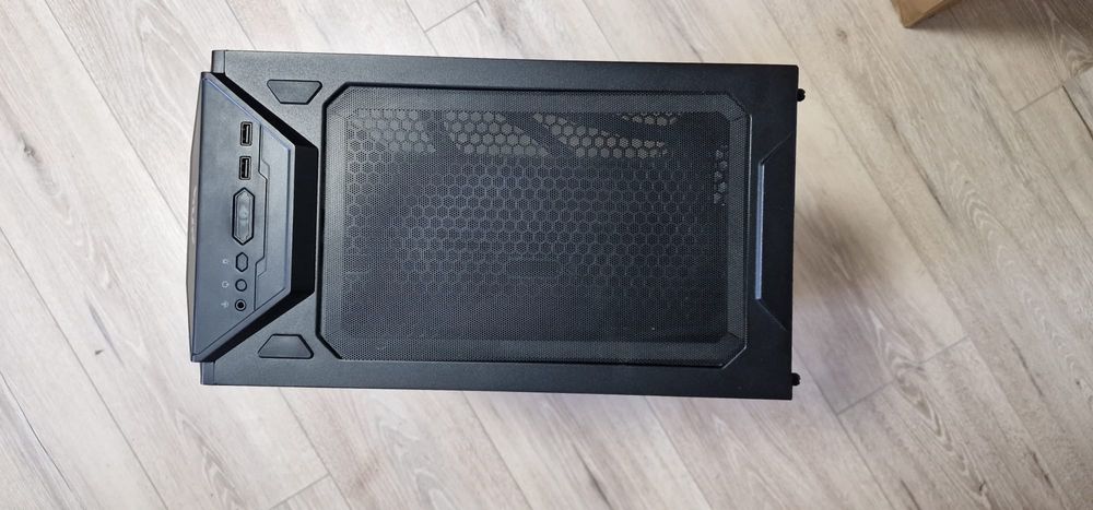 PC GAMING performant – i7 12700KF + AIO + placă de bază TUF GAMING