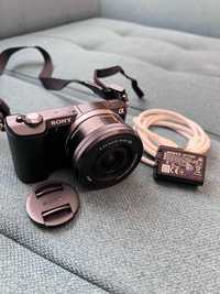 Sony A5000 Aparat Foto Mirrorless 20MP,  Full HD + Obiectiv 16-50 mm