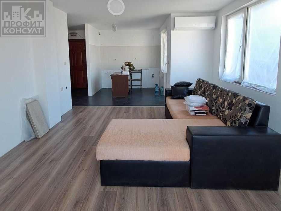 Двустаен апартамент в идеален център, гр. Велико Търново