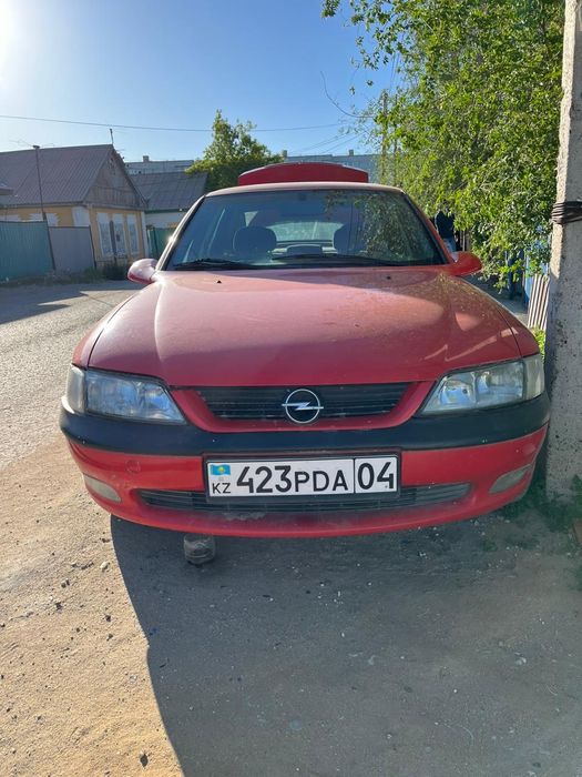 Машина opel vectra