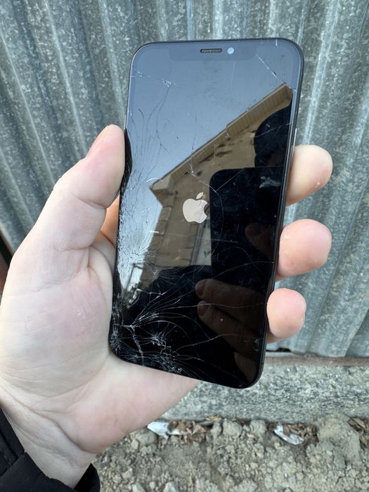 iPhone X 64g/76%