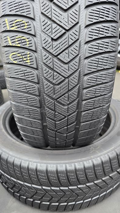 2 anvelope iarnă Pirelli 255/45/20