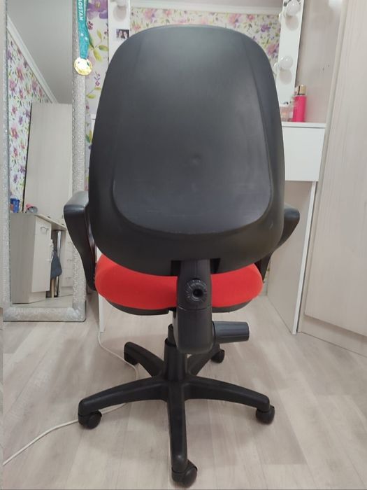 стул компьютерный