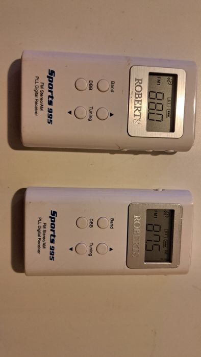 Aparate radio portabile cu memorie pentru 5 canale