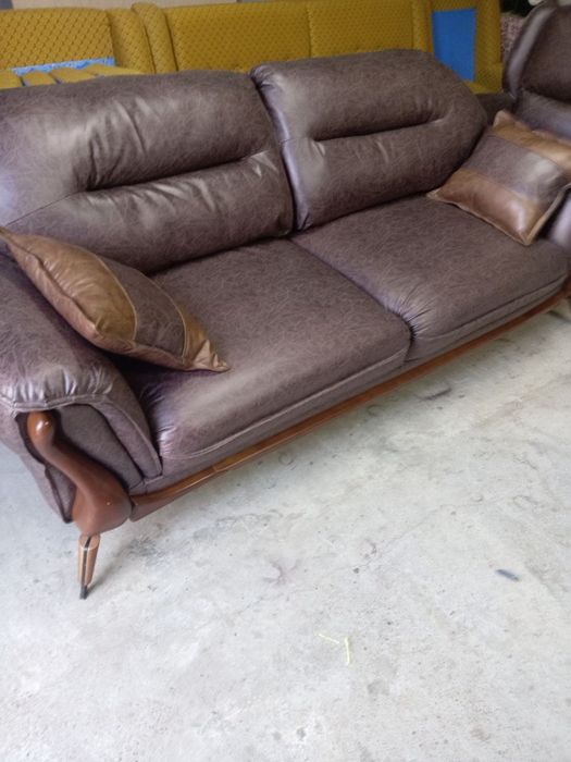 Мебель на заказ а также Рестоврация мебели