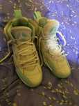Vand adidasi Air Jordan