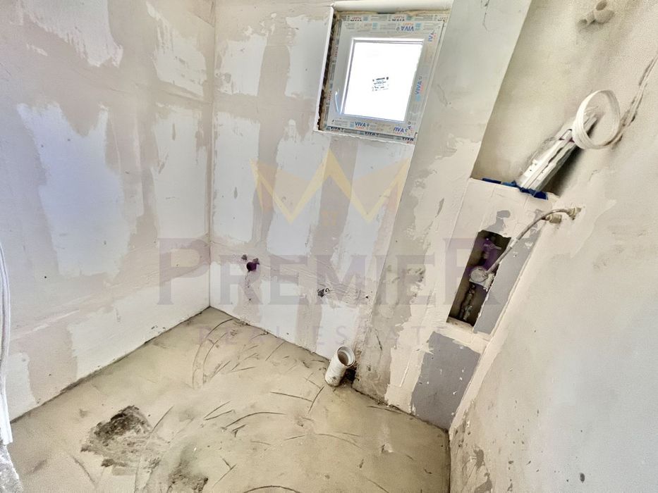 Продава се Двустаен апартамент в Варна, Цветен квартал - 46 кв.м за 1337 €/кв.м - Снимка #6