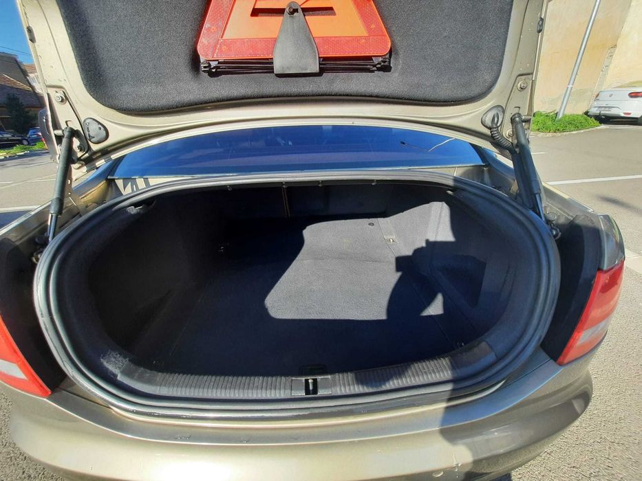 Vând audi A6 C6 an fabricație 2005