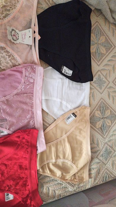 Lenjerie intima damă.