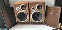 Jamo J 123 boxe studio 3 cai 4 - 8 ohmi 120W raft