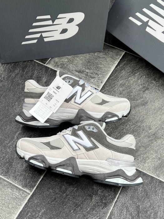 New Balance 9060