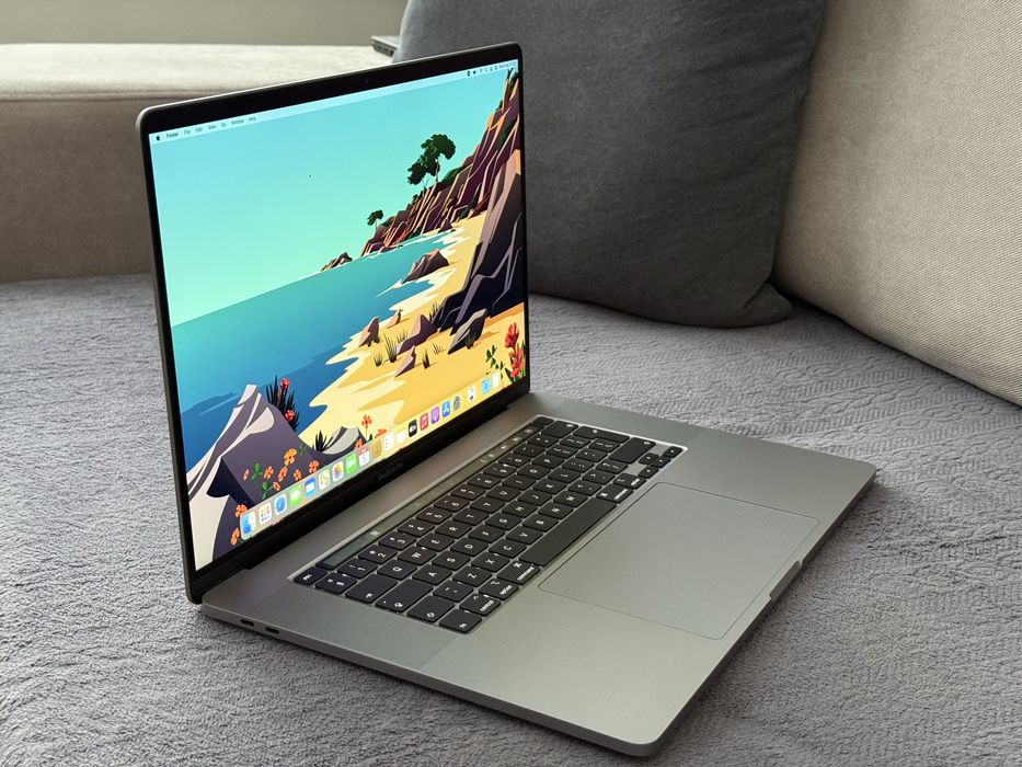 Нов *32GB Ram*16’Macbook Pro 16’ 2019/i7-9850H/512GB SSD/5300M