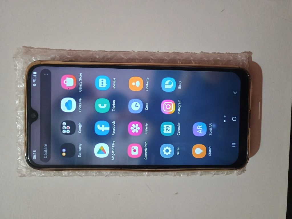 Vând Samsung Galaxy a50 128 de GB cu 4