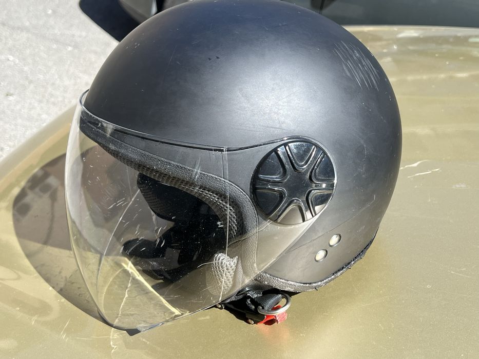 Каска за мотор L размер