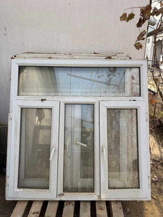 Аква терезе мен есік