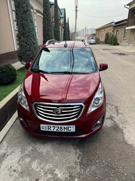 Spark avtamat srochna sotiladi