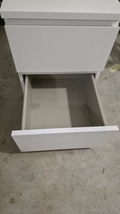 нощно шкафче Ikea