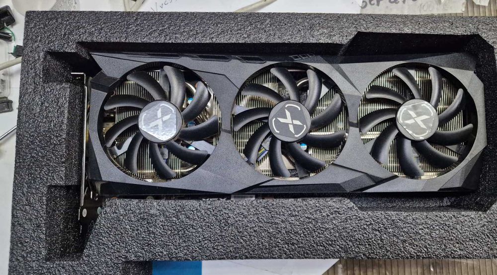 AMD Radeon XFX Speedster Swift 309 RX6700XT 12 GB Гаранция 3 месеца!