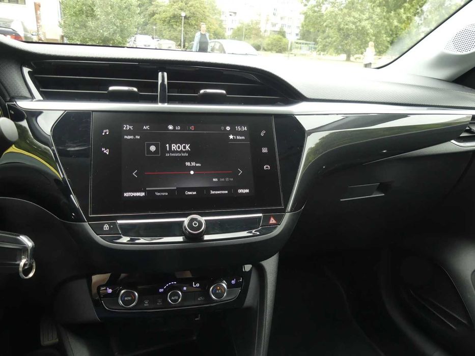Продавам Opel Corsa Comfort 1.2 Бензин от 2020 на 38 хиляди километра