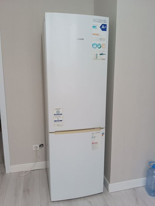 Продам холодильник, рабочий