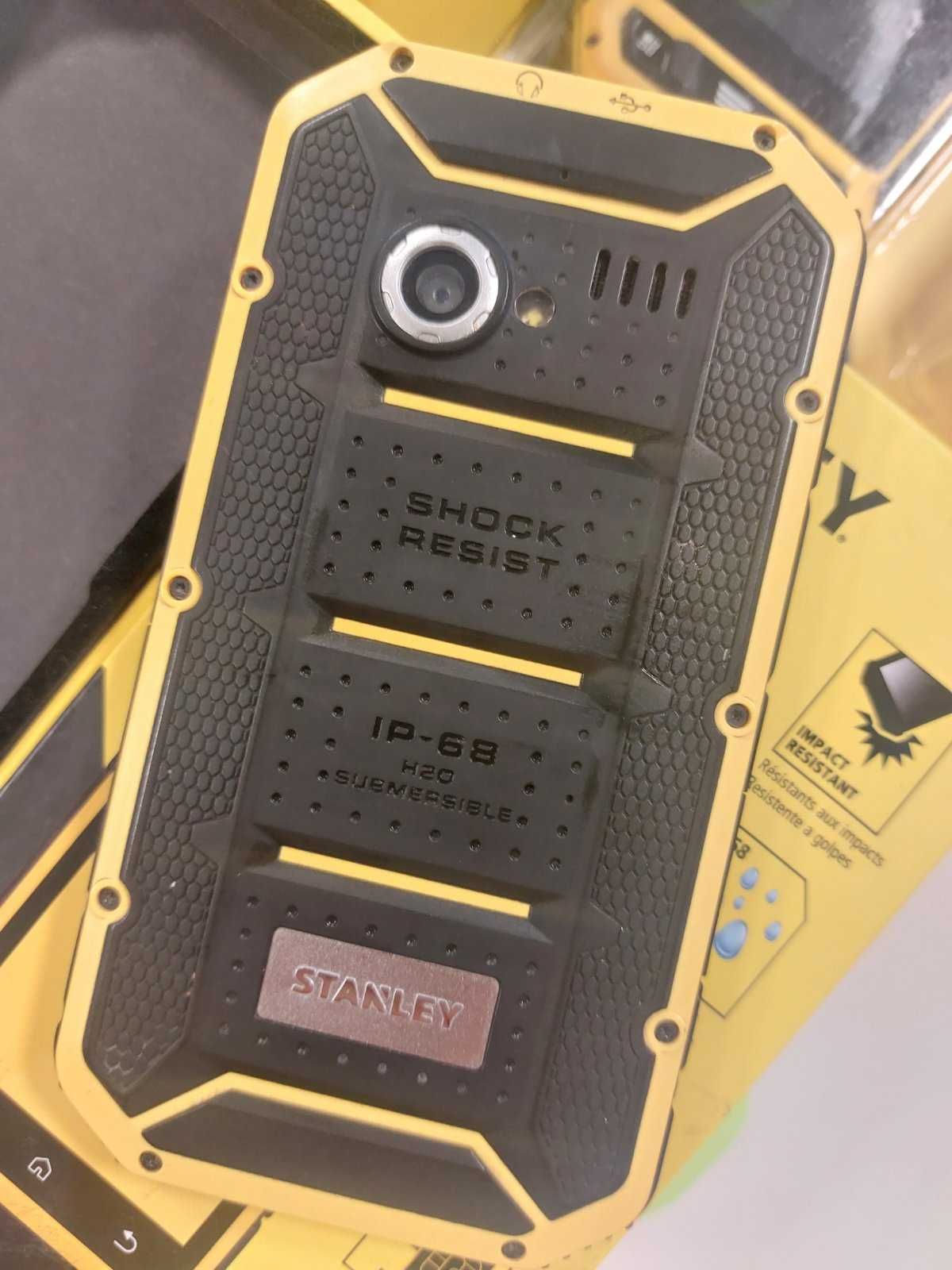 Телефони STANLEY S241