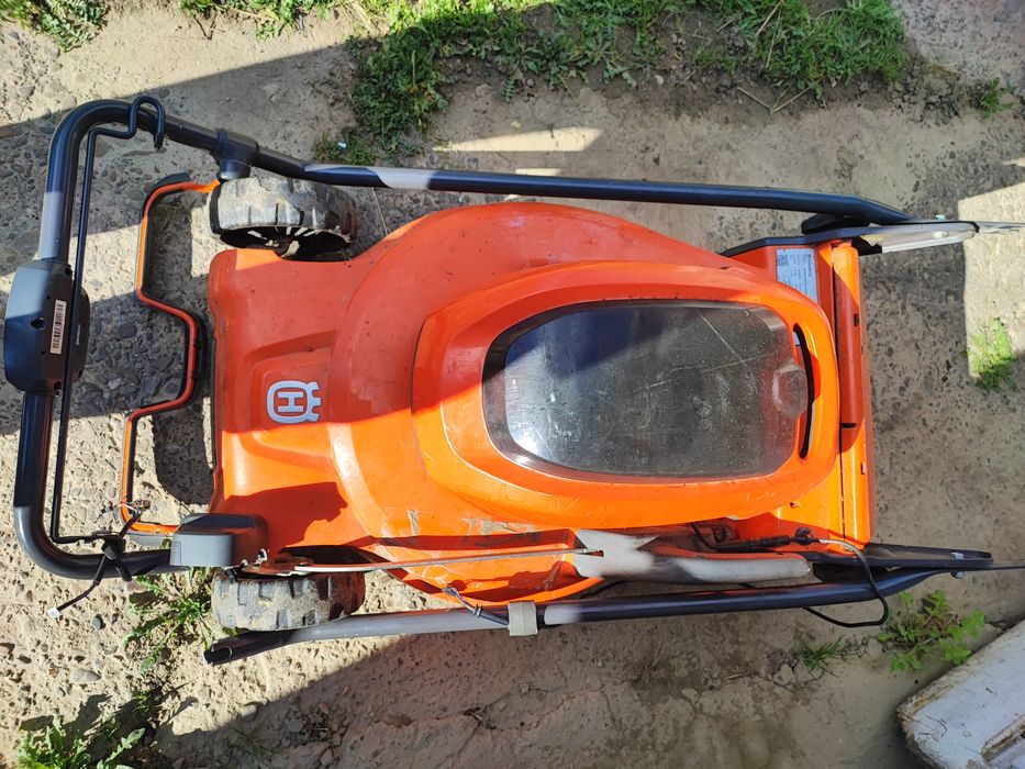 Piese mașină tuns iarba Husqvarna