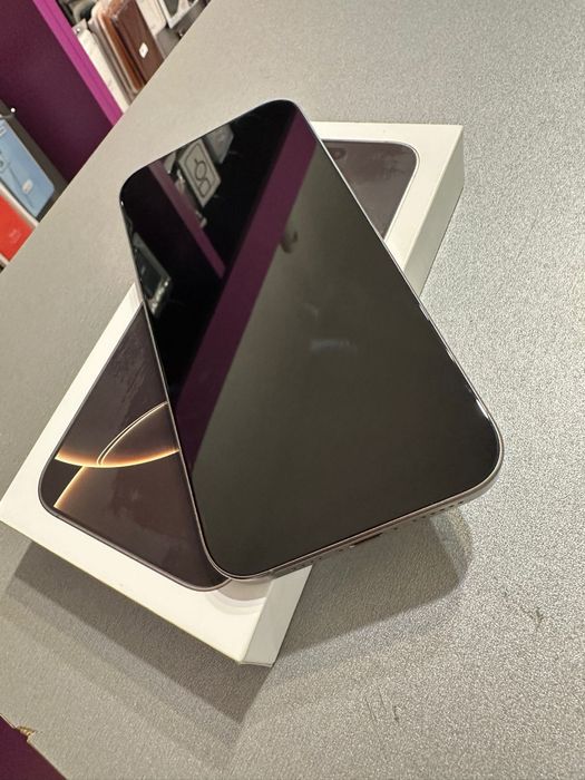 Magazin Vinde : Iphone 16 Pro Max 256gb 100% baterie