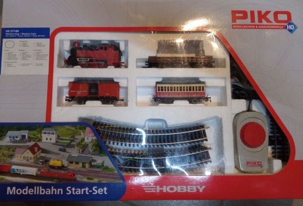 Set trenuleț electric piko
Locomotiva
+
vagoane
+
Traseu de sine