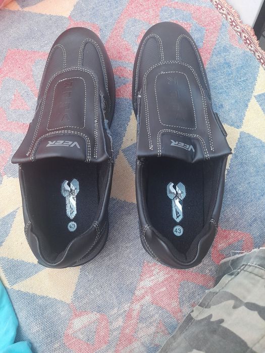 Adidași Veer Noi