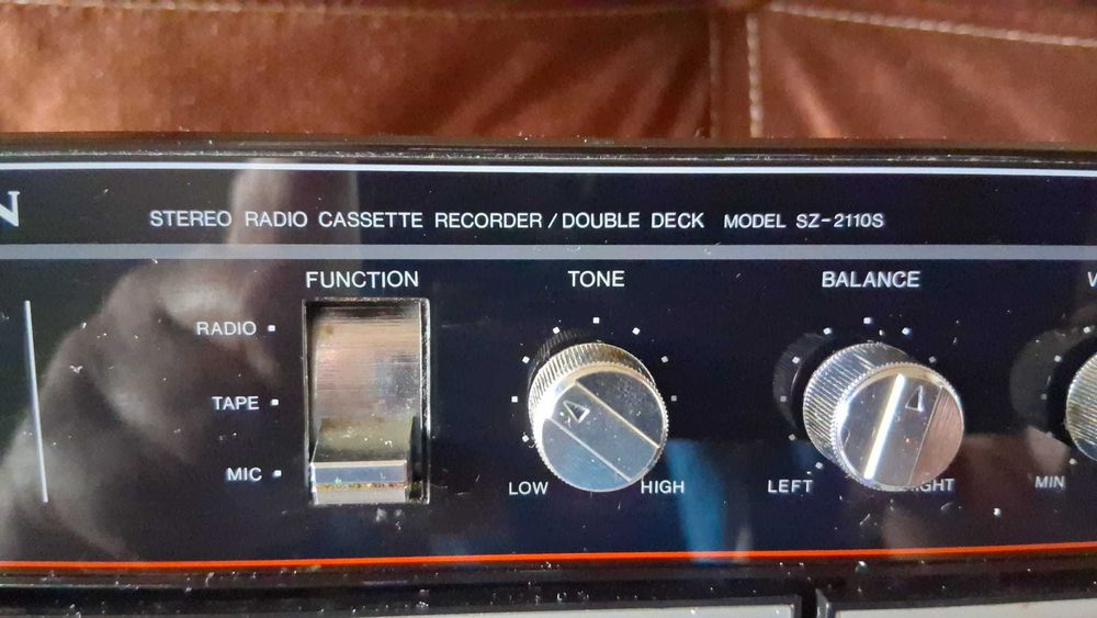 Radiocasetofon stereo dublu caseta Crown