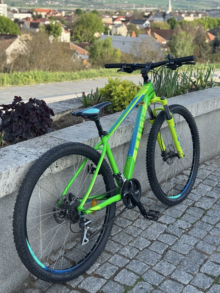 MontainBike Cube model AIM SL29