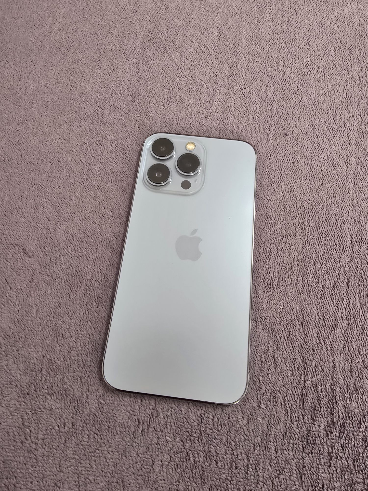Vand/schimb Iphone 13 pro/256gb sierra blue