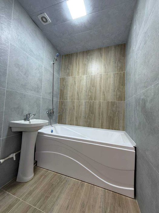 СРОЧНО !! Продается квартира в Яшнабаде 1/3/4 ( 39 кв/м ) Авиасозлар 4