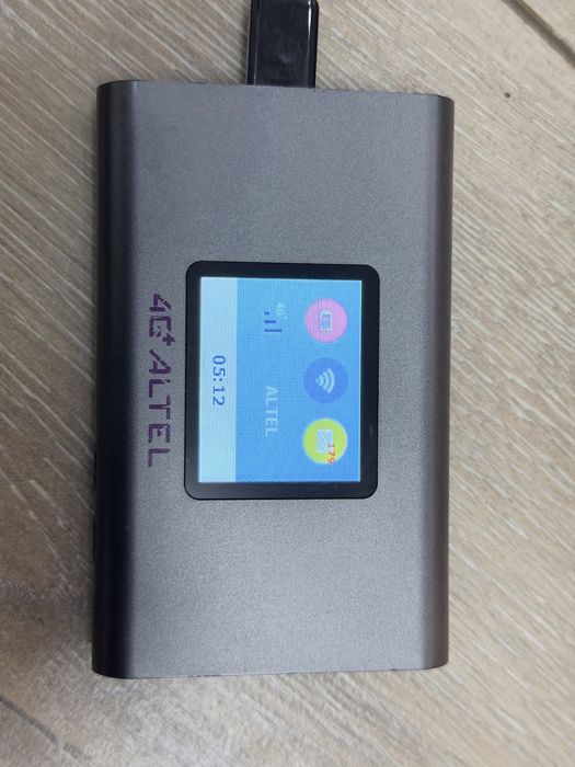 Роутер карманный Altel 4G