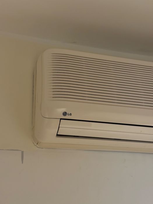Aer conditionat LG 1200 foarte puternic