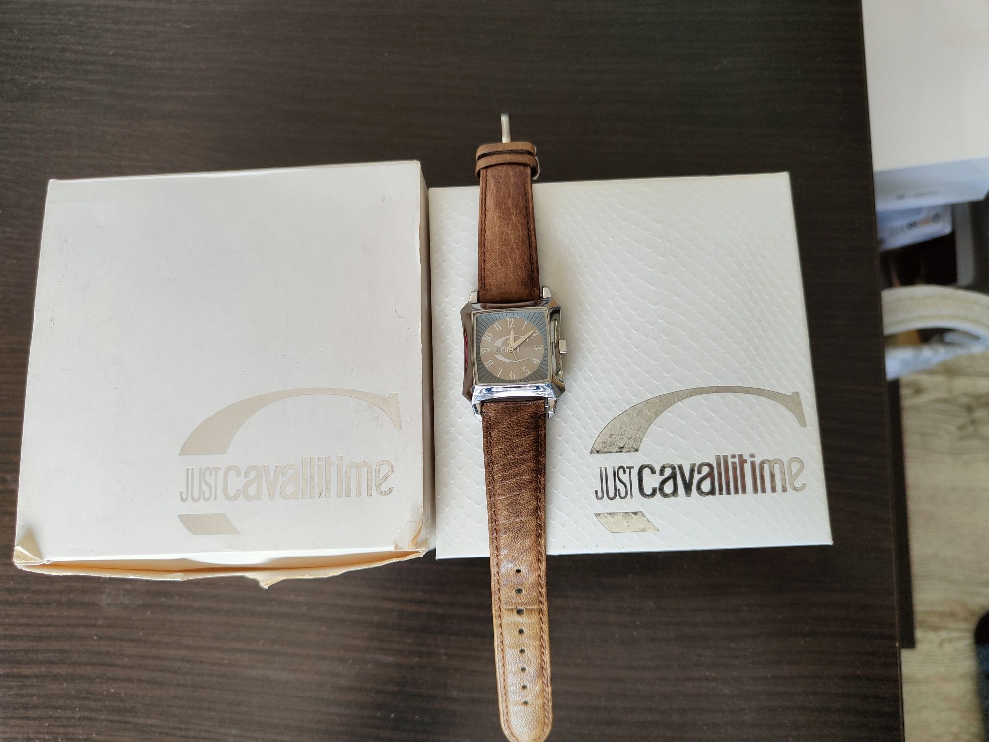 Часовници Just Cavalli, Breguet Sympathique.