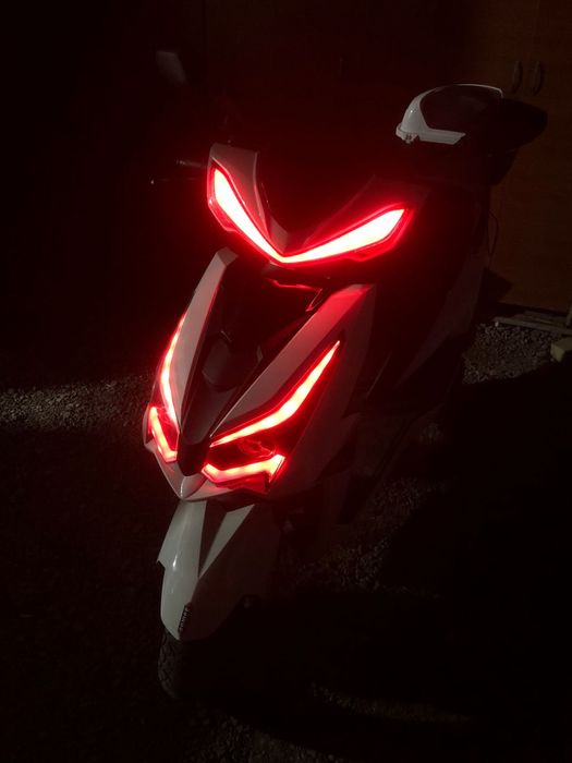 Продам срочно скутер