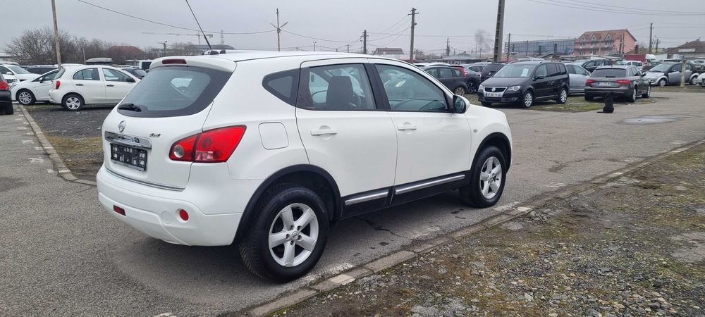 Nissan Qashai 2.0 DCI 150 CP 4x4 La Buton An Fab.2009