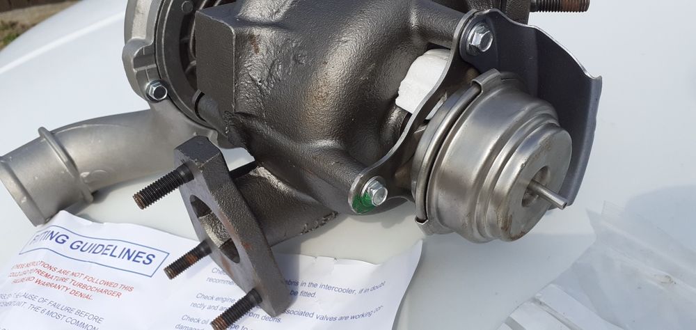 Turbina noua Renault Espace 2.2 GT15490 marca Garett