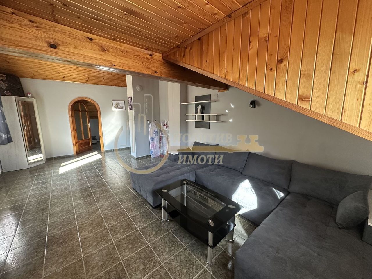 Дава се под наем Етаж от къща в София, Драгалевци - 80 кв.м за 510 € - Снимка #2