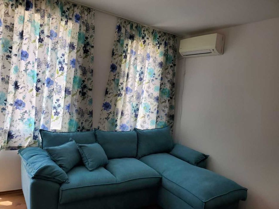 Дава се под наем Двустаен апартамент в Пловдив, Център - 60 кв.м за 250 € - Снимка #4
