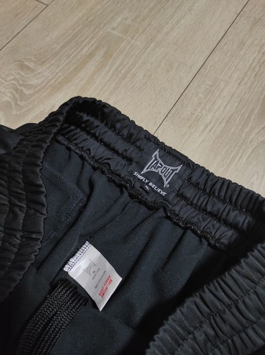 Спортни панталони Tapout (Оригинал) ( Y2K,Sk8, rap, baggy pants)