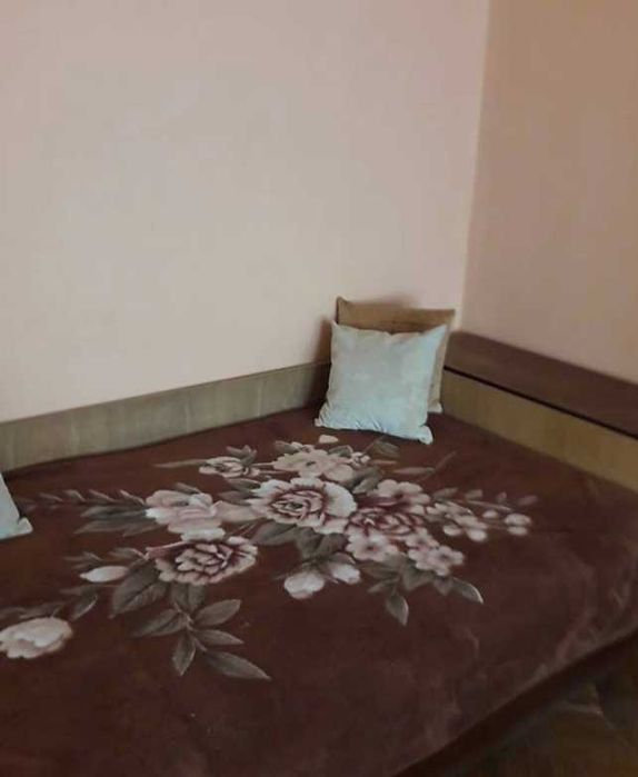 Дава се под наем Двустаен апартамент в Бургас, Зорница - 66 кв.м за 153 € - Снимка #3