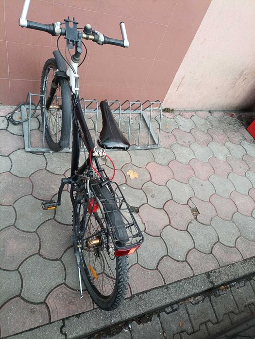 Bicicletă Rixe – perfectă pentru oraș și drumuri ușoare