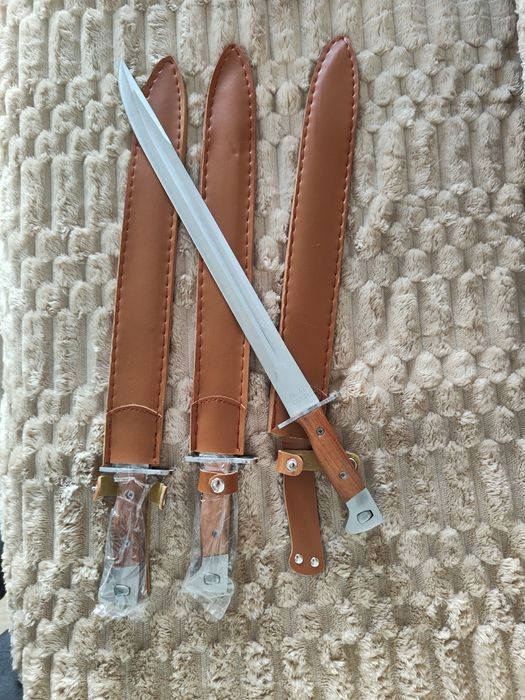Maceta 50cm model AK47 , cuțit vânătoare + teaca piele