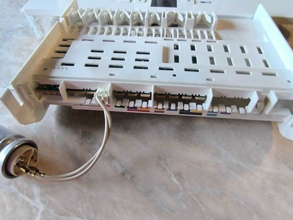 LIEBHERR платки от комбиниран хладилник с фризер